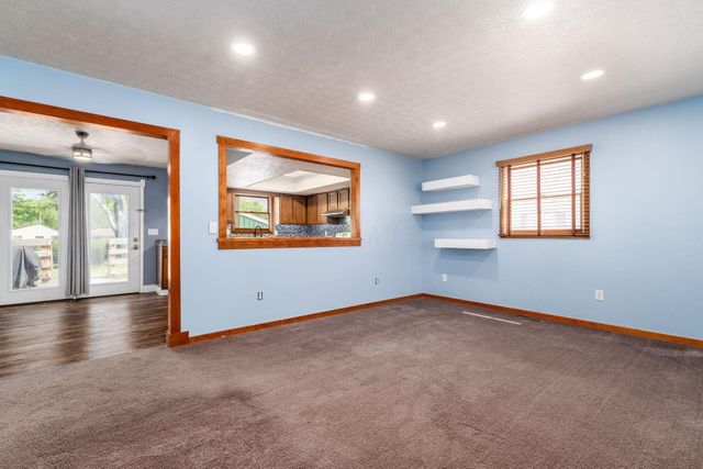 2094 Radnor Avenue, Columbus, OH 43224