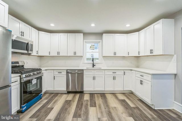 901 BARTRAM AVE, Collingdale, PA 19023