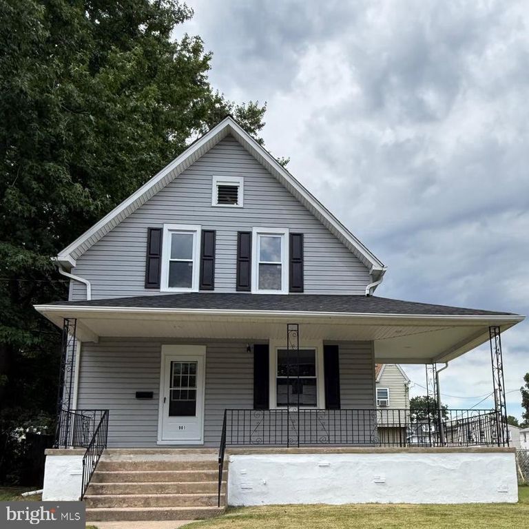 901 BARTRAM AVE, Collingdale, PA 19023