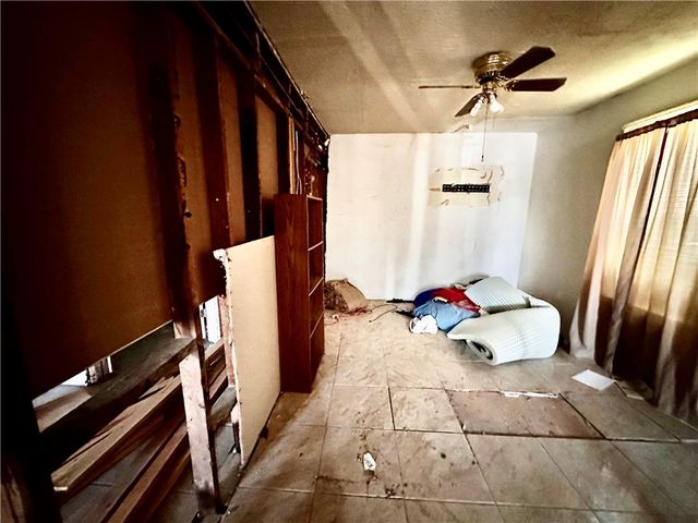 321 Cortez St, Corpus Christi, TX 78405