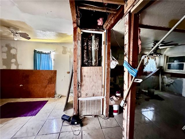 321 Cortez St, Corpus Christi, TX 78405