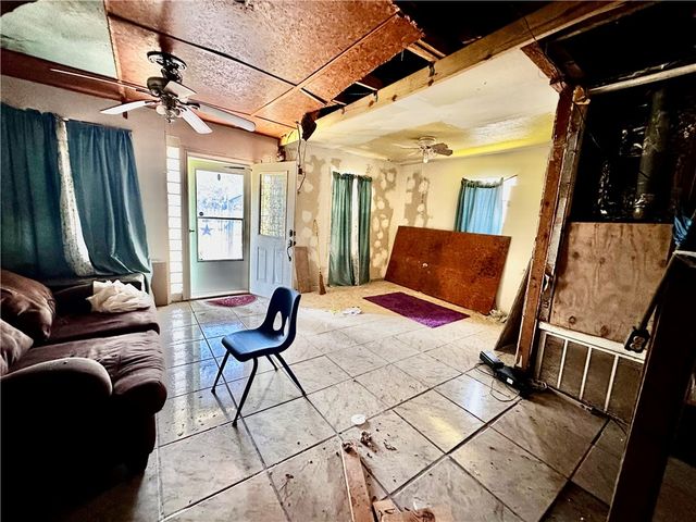 321 Cortez St, Corpus Christi, TX 78405