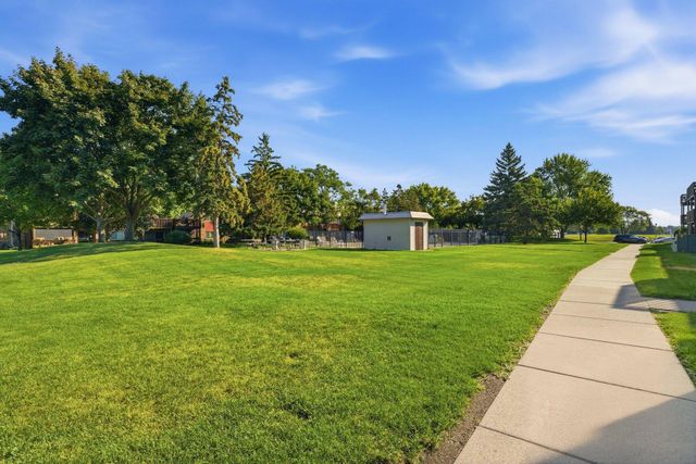 14630 Garrett Avenue 613, Apple Valley, MN 55124