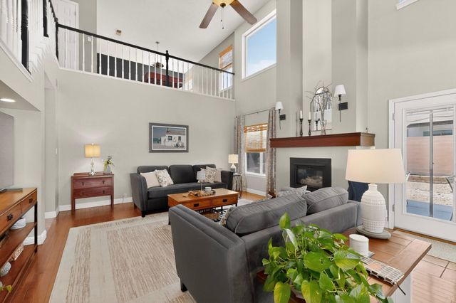 9409 Holm Bursun Drive NW, Albuquerque, NM 87114