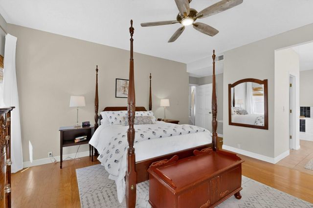9409 Holm Bursun Drive NW, Albuquerque, NM 87114