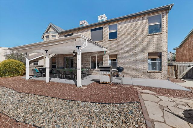 9409 Holm Bursun Drive NW, Albuquerque, NM 87114