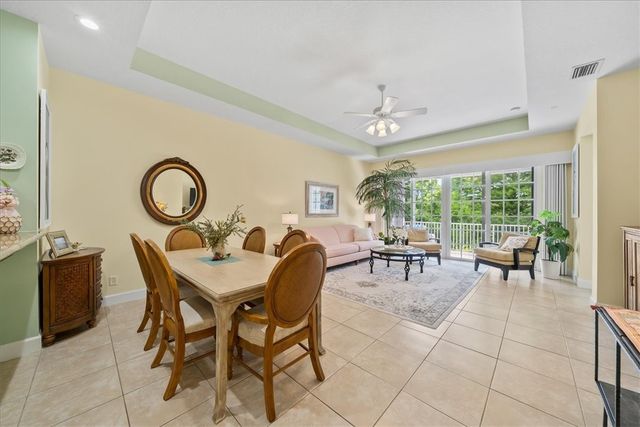 2340 Water Oaks Court 223, Vero Beach, FL 32962