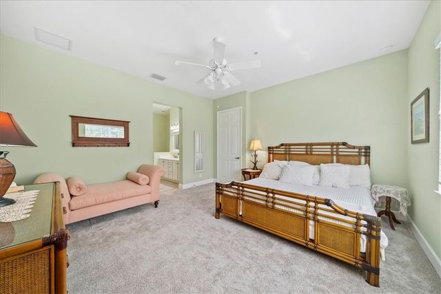 2340 Water Oaks Court 223, Vero Beach, FL 32962