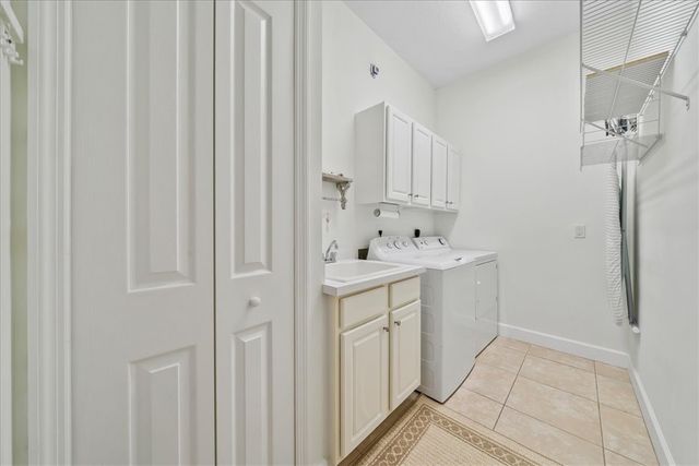 2340 Water Oaks Court 223, Vero Beach, FL 32962