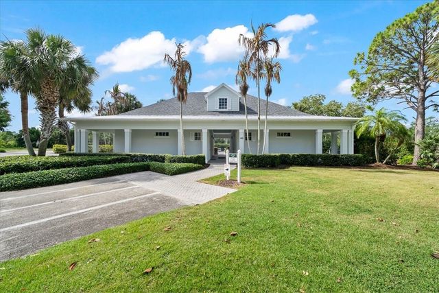 2340 Water Oaks Court 223, Vero Beach, FL 32962
