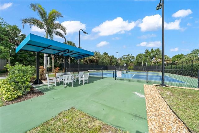 2340 Water Oaks Court 223, Vero Beach, FL 32962