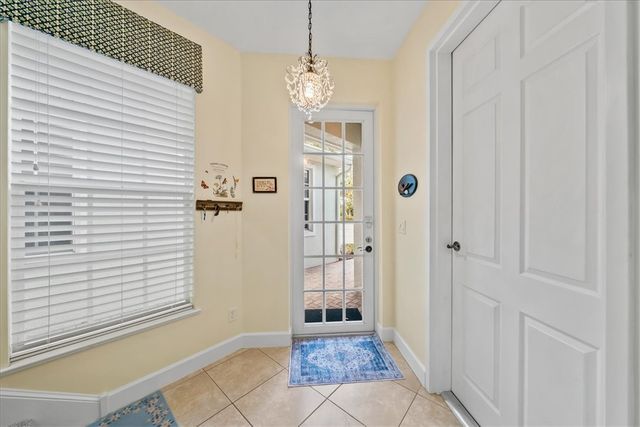 2340 Water Oaks Court 223, Vero Beach, FL 32962