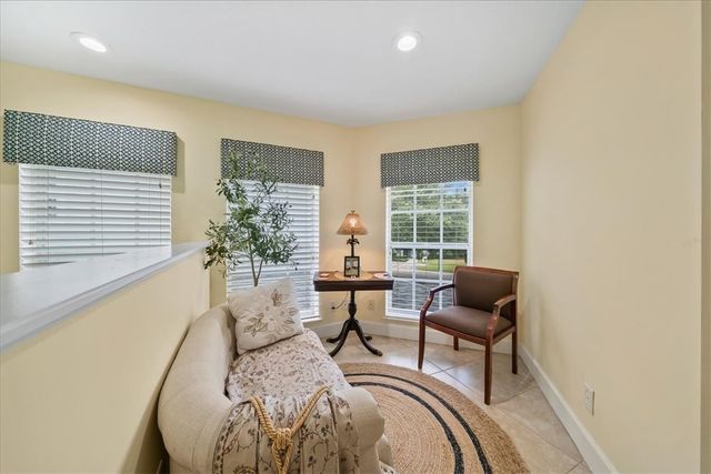 2340 Water Oaks Court 223, Vero Beach, FL 32962
