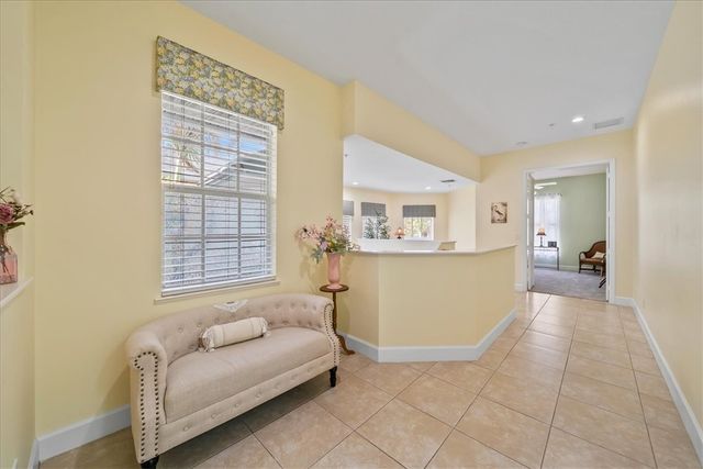 2340 Water Oaks Court 223, Vero Beach, FL 32962
