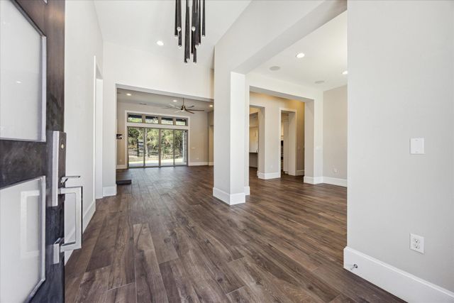 2604 Arion CIR, Austin, TX 78730