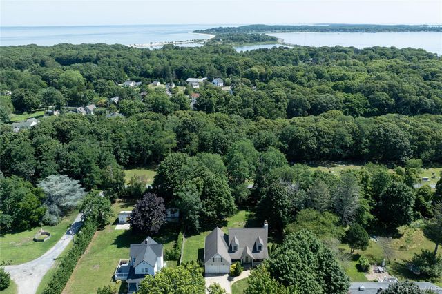 345 Cemetery Road, East Marion, NY 11939