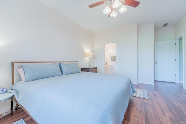 9417 S Harbour Pointe Drive, Bloomington, IN 47401