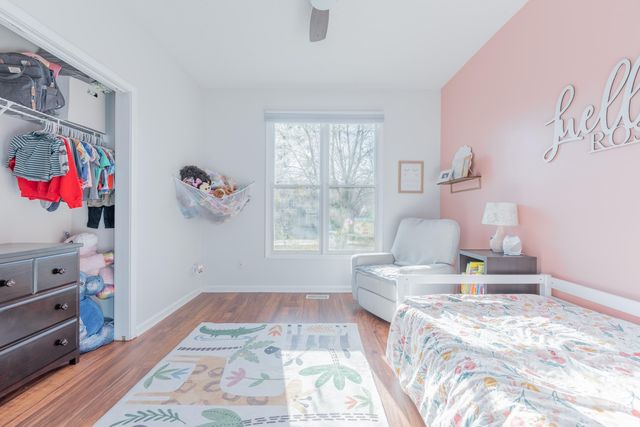 9417 S Harbour Pointe Drive, Bloomington, IN 47401