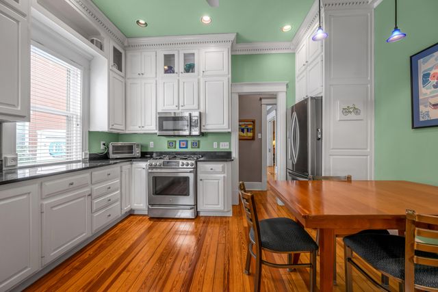 325 Transylvania Park, Lexington, KY 40508