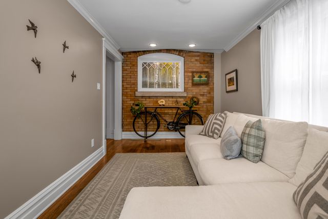 325 Transylvania Park, Lexington, KY 40508