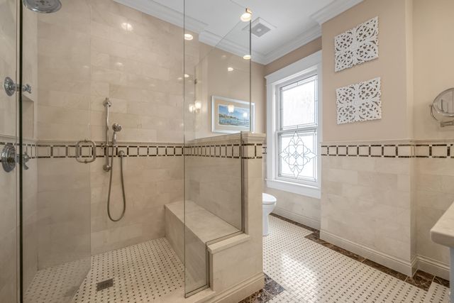 325 Transylvania Park, Lexington, KY 40508