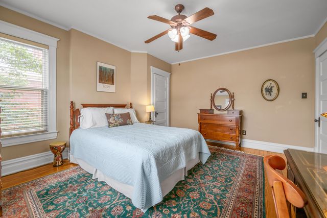 325 Transylvania Park, Lexington, KY 40508