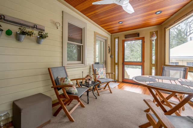 325 Transylvania Park, Lexington, KY 40508