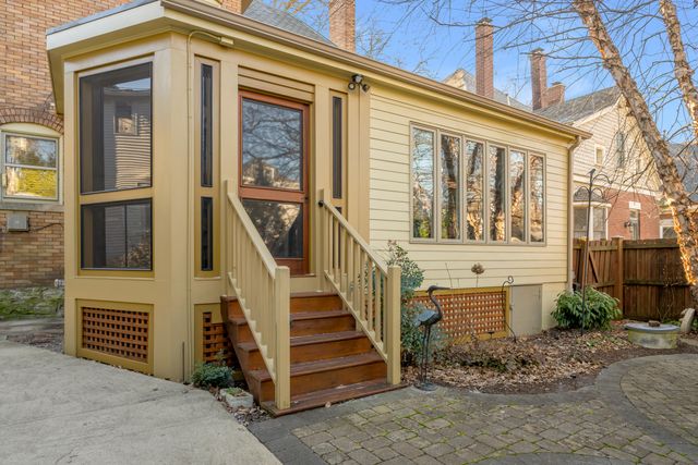 325 Transylvania Park, Lexington, KY 40508