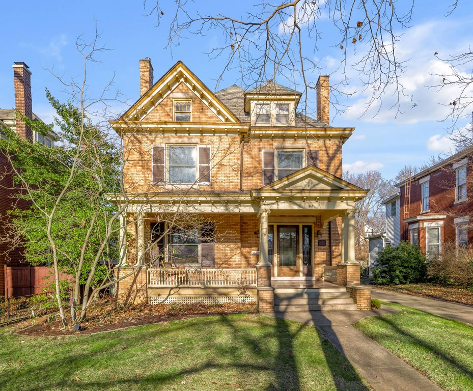 325 Transylvania Park, Lexington, KY 40508