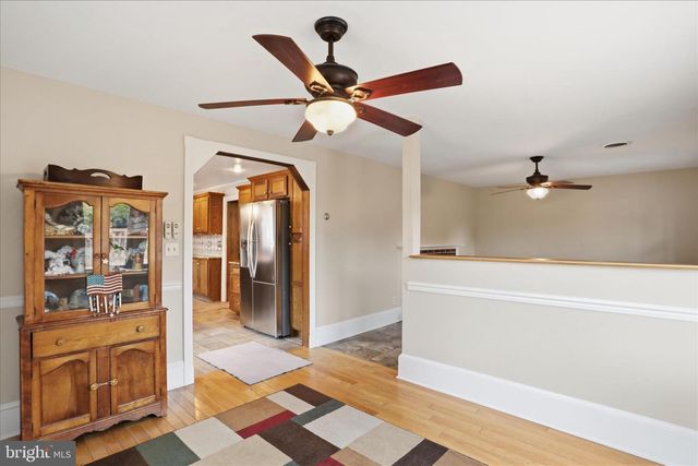 297 EUCLID AVE, Charles Town, WV 25414