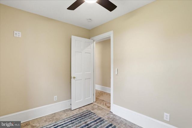 297 EUCLID AVE, Charles Town, WV 25414