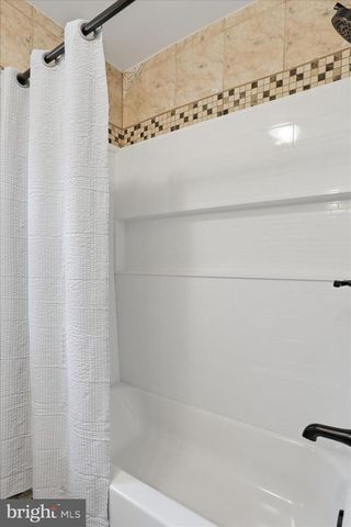 297 EUCLID AVE, Charles Town, WV 25414