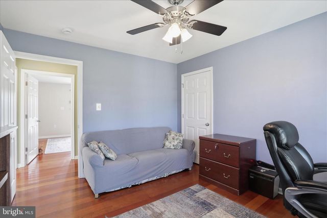 297 EUCLID AVE, Charles Town, WV 25414