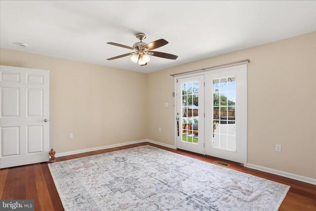 297 EUCLID AVE, Charles Town, WV 25414