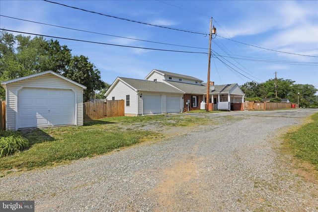 297 EUCLID AVE, Charles Town, WV 25414