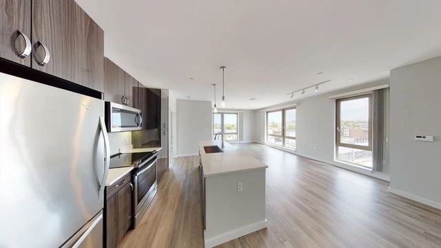 640 Boston Ave 2-10, Medford, MA 02155