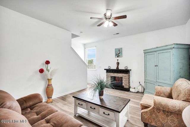 1054 S Fisher King Drive SE, Bolivia, NC 28422