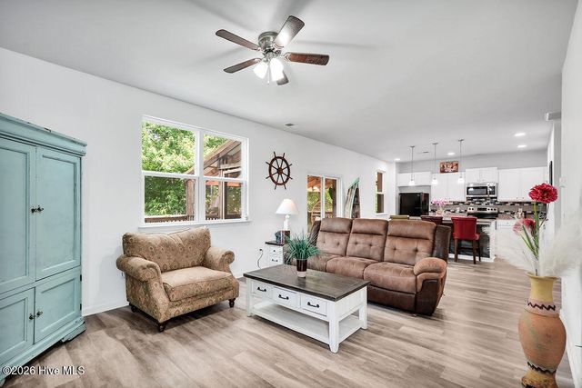 1054 S Fisher King Drive SE, Bolivia, NC 28422