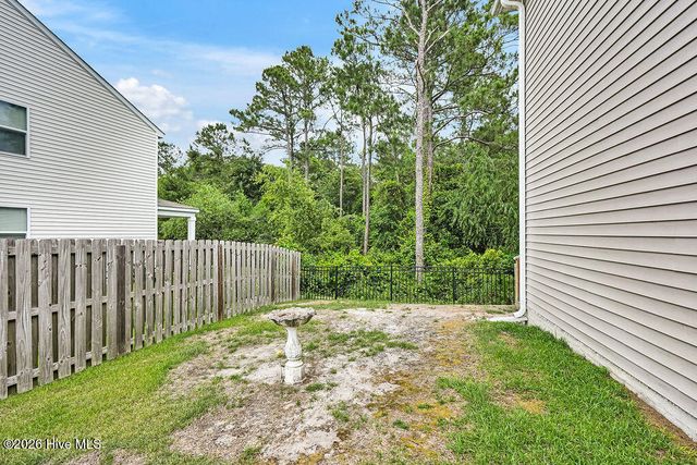1054 S Fisher King Drive SE, Bolivia, NC 28422