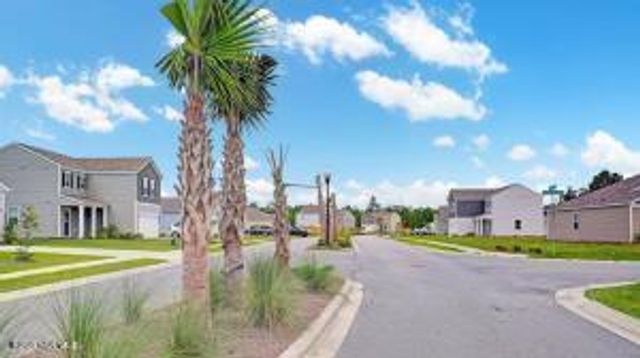 1054 S Fisher King Drive SE, Bolivia, NC 28422