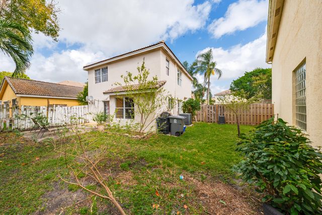6824 Long Key Street, Lake Worth, FL 33467