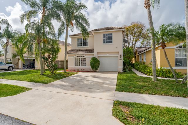 6824 Long Key Street, Lake Worth, FL 33467