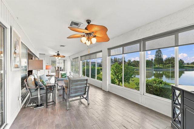 211 STONEHAM DRIVE, Sun City Center, FL 33573