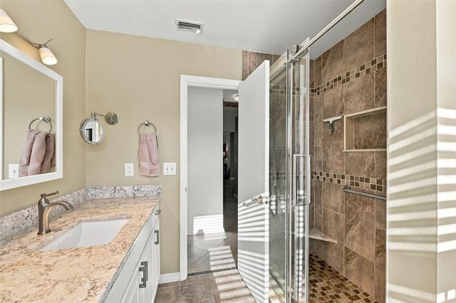 211 STONEHAM DRIVE, Sun City Center, FL 33573