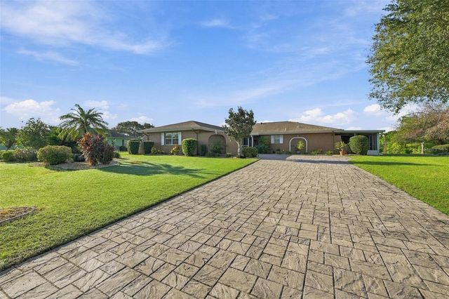 211 STONEHAM DRIVE, Sun City Center, FL 33573