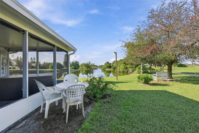 211 STONEHAM DRIVE, Sun City Center, FL 33573