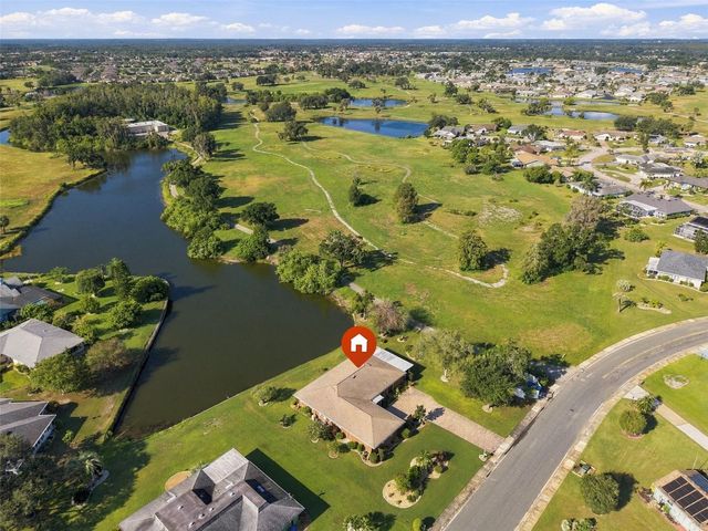 211 STONEHAM DRIVE, Sun City Center, FL 33573