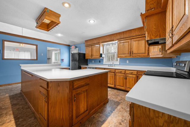 18 Stoddard Road, Columbia, NH 03576