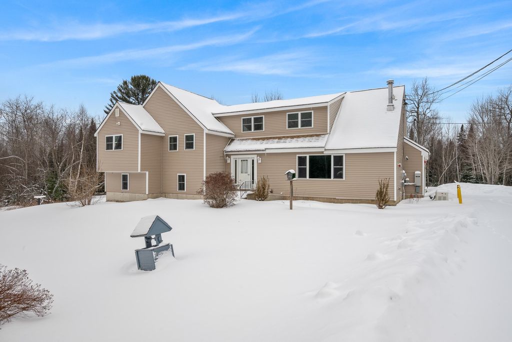 18 Stoddard Road, Columbia, NH 03576
