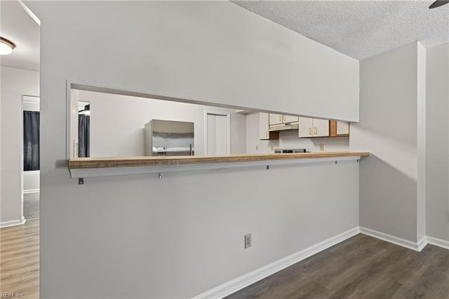 3097 Glastonbury DR, Virginia Beach, VA 23453